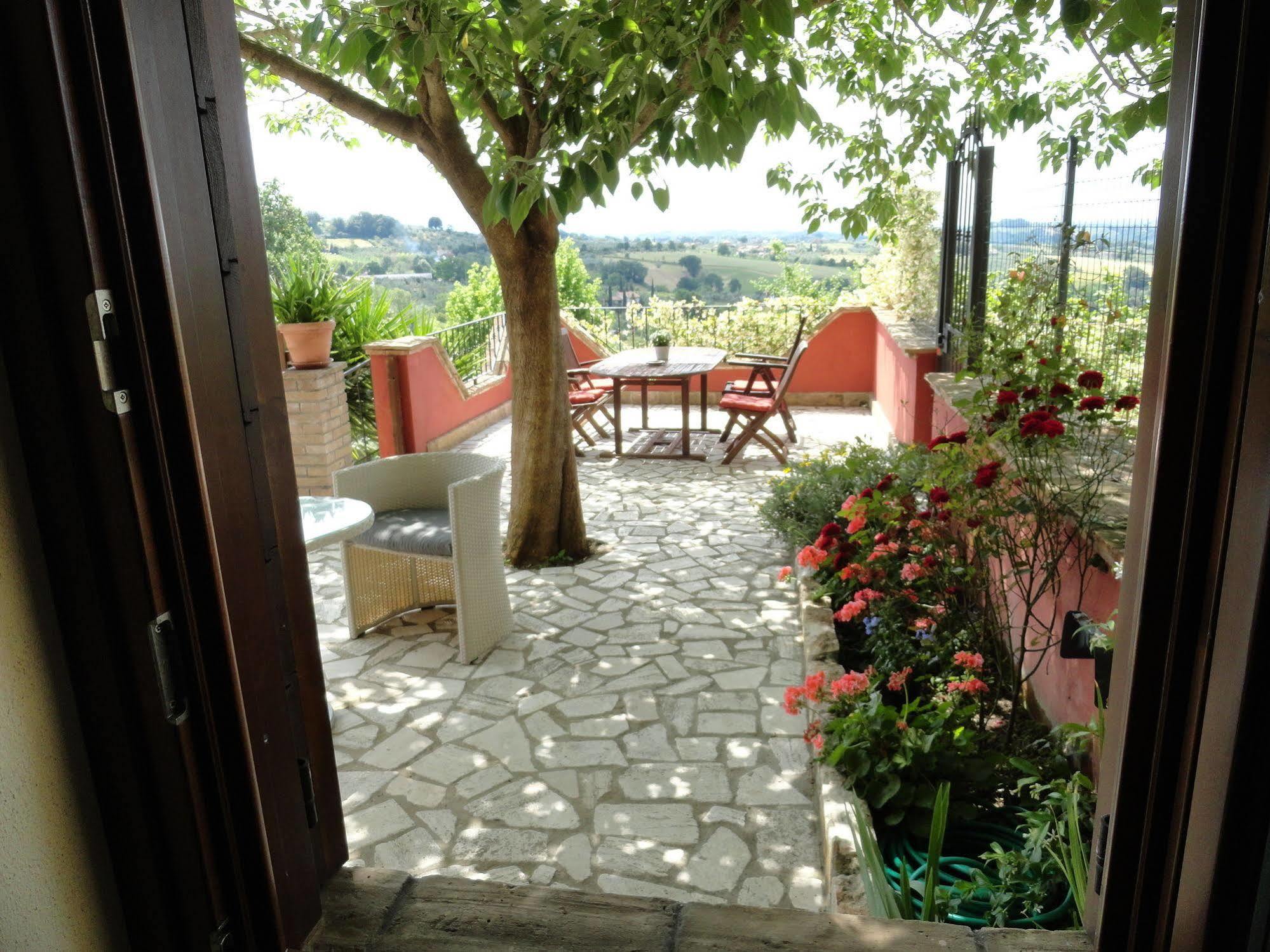 Casa Vacanza Spirito Libero Pianello  Екстер'єр фото